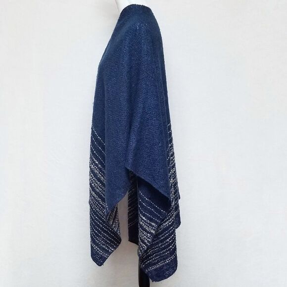 VINTAGE 80s Handmade Blue Striped Poncho Shawl - Picture 7 of 8
